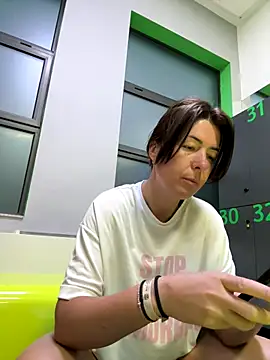 eveangelll online show from December 22, 2025, 5:29 am