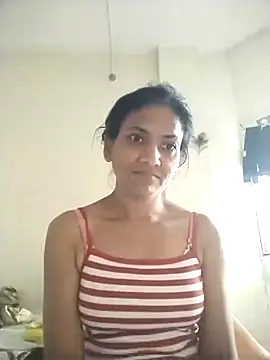 Snapshot of sunita6009 chatting on July 8, 2026, 4:02 am sunita6009 online show from July 8, 2026, 4:02 am