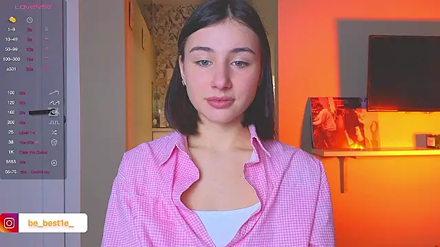 Snapshot of Vostok-6 chatting on December 3, 2024, 5:06 pm Vostok-6 online show from December 3, 2024, 5:06 pm