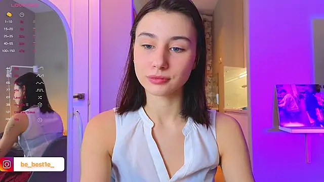 Snapshot of Vostok-6 chatting on February 11, 2025, 10:03 am Vostok-6 online show from February 11, 2025, 10:03 am