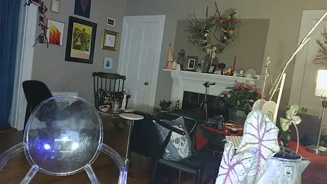 Snapshot of Glamazonx chatting on December 19, 2025, 12:47 am Glamazonx online show from December 19, 2025, 12:47 am