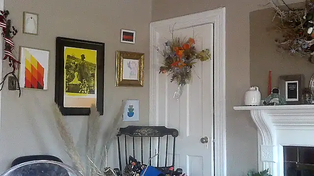 Snapshot of Glamazonx chatting on December 1, 2025, 11:05 pm Glamazonx online show from December 1, 2025, 11:05 pm