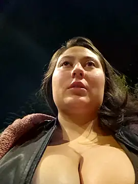 Celeem  online show from September 18, 2025, 2:47 am