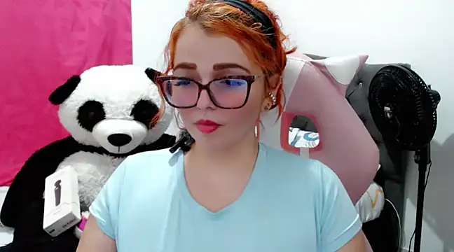 Snapshot of Alexatexa2929 chatting on February 21, 2025, 2:17 am Alexatexa2929 online show from February 21, 2025, 2:17 am