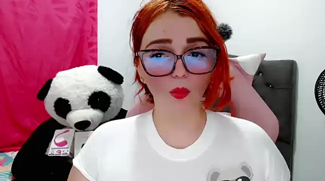 Snapshot of Alexatexa2929 chatting on February 13, 2025, 9:27 pm Alexatexa2929 online show from February 13, 2025, 9:27 pm