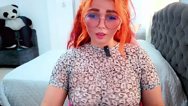 Alexatexa2929 online show from February 27, 2026, 8:19 pm