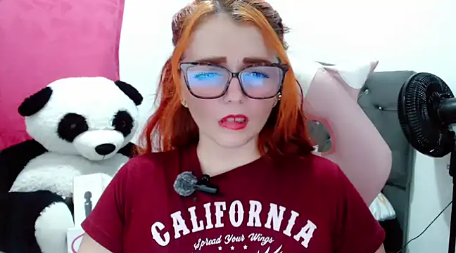 Snapshot of Alexatexa2929 chatting on February 22, 2025, 8:20 pm Alexatexa2929 online show from February 22, 2025, 8:20 pm