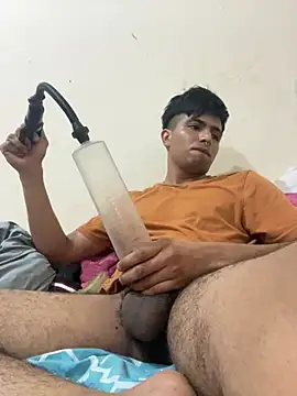 yObal-hot online show from April 14, 2026, 7:13 am