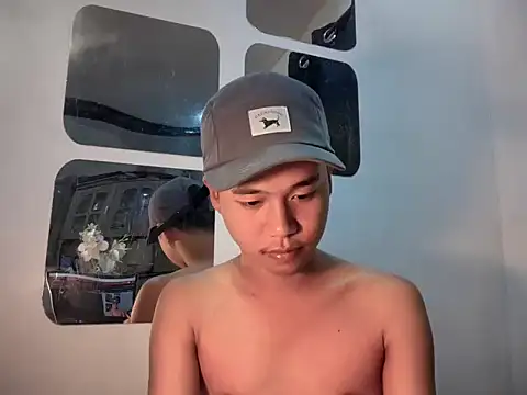 Asiantwink21 online show from October 29, 2025, 3:55 pm