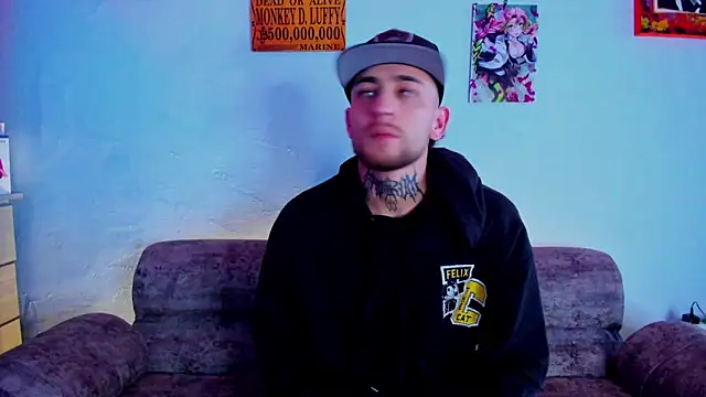 Snapshot of Drako_Lamar chatting on November 28, 2025, 1:33 pm Drako Lamar online show from November 28, 2025, 1:33 pm