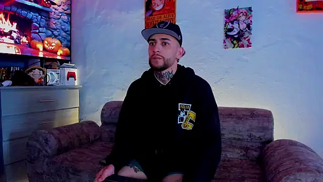 Snapshot of Drako_Lamar chatting on October 24, 2025, 12:26 pm Drako Lamar online show from October 24, 2025, 12:26 pm