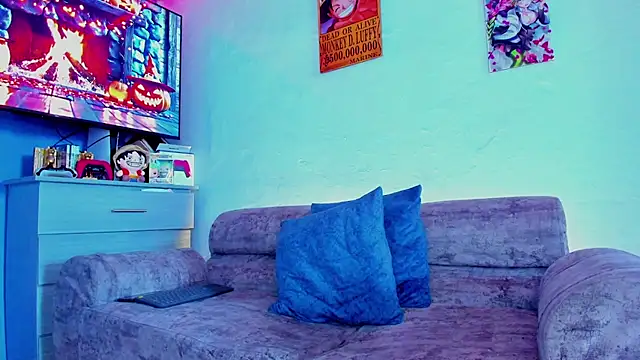 Snapshot of Drako_Lamar chatting on October 31, 2025, 1:19 pm Drako Lamar online show from October 31, 2025, 1:19 pm