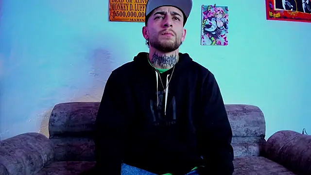 Snapshot of Drako_Lamar chatting on December 2, 2025, 1:02 pm Drako Lamar online show from December 2, 2025, 1:02 pm