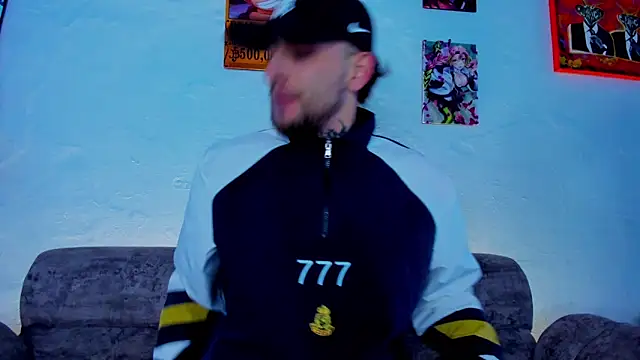 Snapshot of Drako_Lamar chatting on January 6, 2026, 1:37 pm Drako Lamar online show from January 6, 2026, 1:37 pm