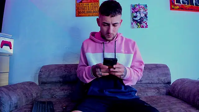 Snapshot of Drako_Lamar chatting on November 24, 2025, 1:00 pm Drako Lamar online show from November 24, 2025, 1:00 pm