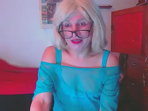 LorenJade online show from December 3, 2025, 12:55 am