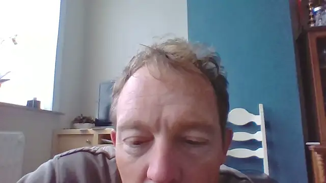 Snapshot of bertolini chatting on October 29, 2025, 7:51 am bertolini online show from October 29, 2025, 7:51 am