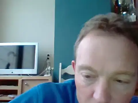 Snapshot of bertolini chatting on March 3, 2025, 5:09 pm bertolini online show from March 3, 2025, 5:09 pm