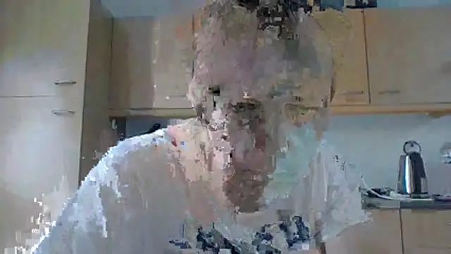 Snapshot of bertolini chatting on July 26, 2026, 2:24 pm bertolini online show from July 26, 2026, 2:24 pm