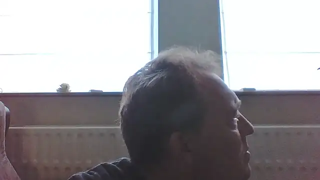 Snapshot of bertolini chatting on November 8, 2025, 1:58 pm bertolini online show from November 8, 2025, 1:58 pm