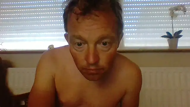 Snapshot of bertolini chatting on July 11, 2026, 4:18 pm bertolini online show from July 11, 2026, 4:18 pm