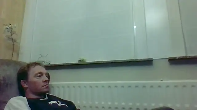 Snapshot of bertolini chatting on December 3, 2025, 10:09 pm bertolini online show from December 3, 2025, 10:09 pm