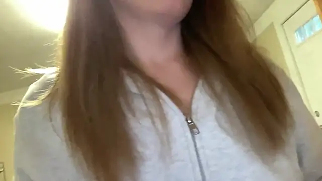 sexylilly69 online show from April 16, 2026, 11:18 pm