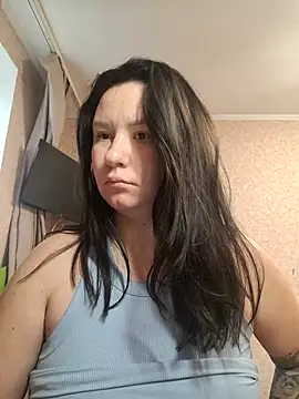 Snapshot of AlexaLexie chatting on December 5, 2025, 8:35 am AlexaLexie online show from December 5, 2025, 8:35 am