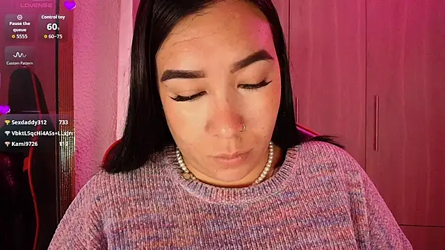 Snapshot of leahtemptation3 chatting on November 29, 2025, 10:48 am leahtemptation3 online show from November 29, 2025, 10:48 am