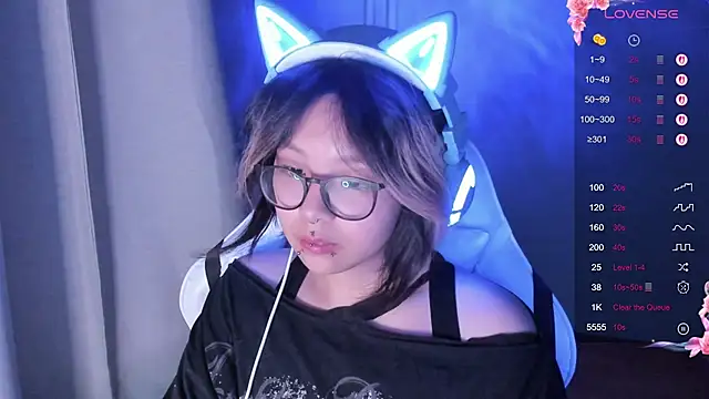 Snapshot of maydaykimmy chatting on October 3, 2025, 9:16 pm maydaykimmy online show from October 3, 2025, 9:16 pm