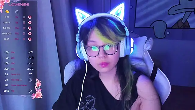 Snapshot of maydaykimmy chatting on March 6, 2025, 2:19 am maydaykimmy online show from March 6, 2025, 2:19 am