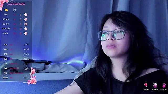 Snapshot of maydaykimmy chatting on December 7, 2024, 11:40 pm maydaykimmy online show from December 7, 2024, 11:40 pm