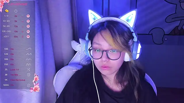 Snapshot of maydaykimmy chatting on February 16, 2025, 12:08 am maydaykimmy online show from February 16, 2025, 12:08 am