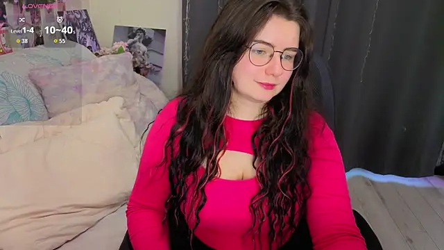 Snapshot of ss-katekisa-ss chatting on June 24, 2026, 5:44 pm ss-katekisa-ss online show from June 24, 2026, 5:44 pm