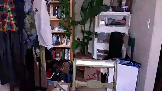 goddessdaisysky online show from September 18, 2025, 6:22 pm