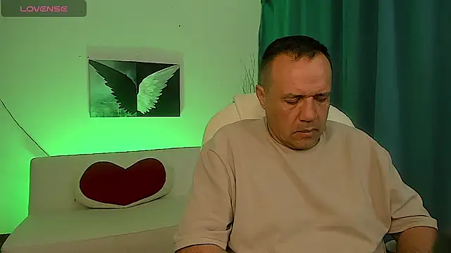 FERDIGNAN0329 online show from November 20, 2025, 10:42 pm