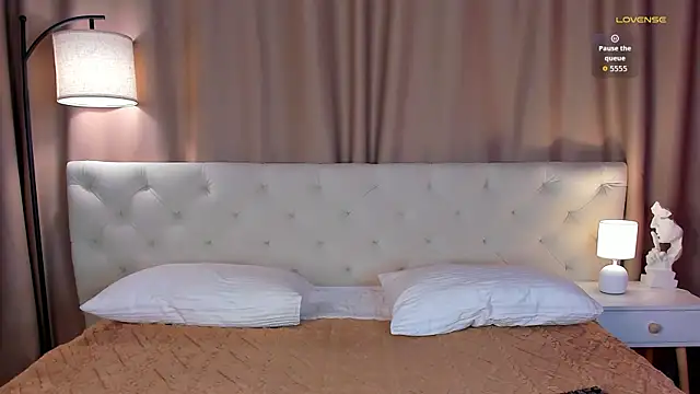 Ma1ilda Ardent online show from November 16, 2025, 5:17 pm