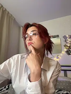 Snapshot of Evangeline_Lawrence_ chatting on December 1, 2025, 7:59 pm Evangeline Lawrence online show from December 1, 2025, 7:59 pm