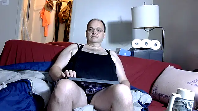 Snapshot of caressonnous chatting on November 10, 2025, 10:48 pm caressonnous online show from November 10, 2025, 10:48 pm