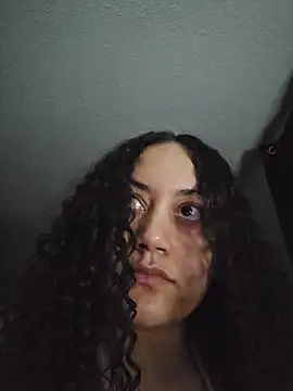 honeeyyy pot online show from October 30, 2025, 9:18 am