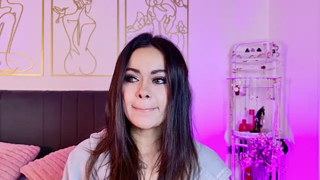 summer holiday online show from September 10, 2025, 1:59 am