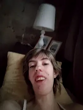 Unusual G online show from November 17, 2025, 6:17 am