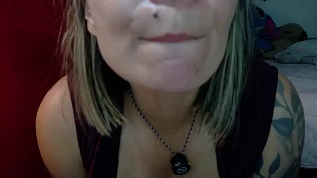 Snapshot of charlotedoll chatting on June 7, 2026, 10:09 am charlotedoll online show from June 7, 2026, 10:09 am