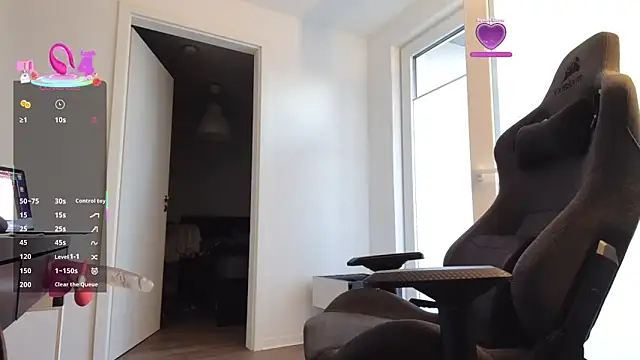 Snapshot of Hot_ToyBoy6974 chatting on April 26, 2026, 3:59 am Hot ToyBoy6974 online show from April 26, 2026, 3:59 am