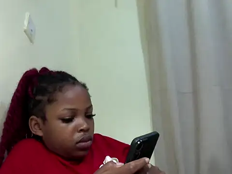 queen-sasha online show from April 19, 2026, 6:36 am