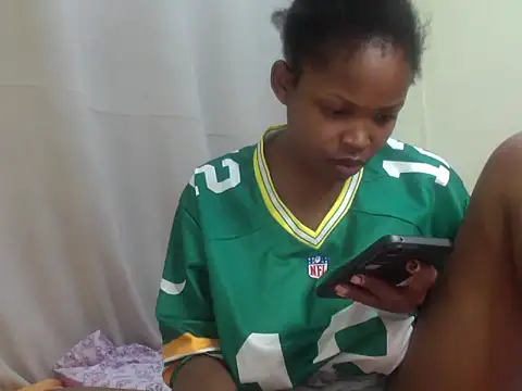 Snapshot of queen-sasha chatting on November 16, 2025, 5:39 pm queen-sasha online show from November 16, 2025, 5:39 pm