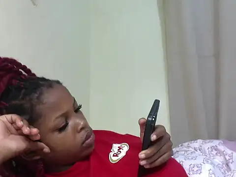 queen-sasha online show from April 18, 2026, 7:07 pm