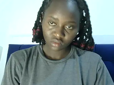 Seeexxxy-bree online show from March 13, 2026, 5:45 am