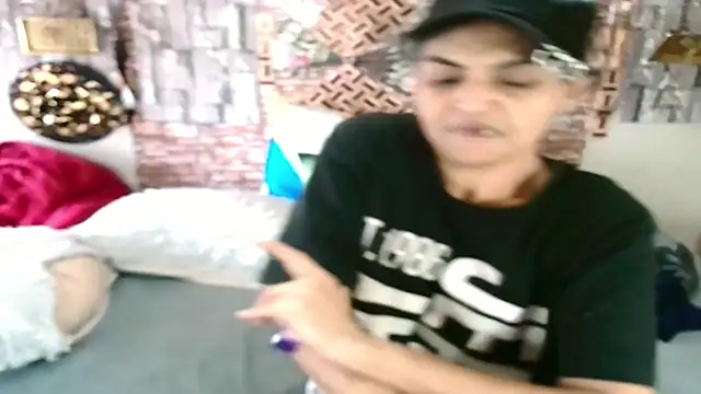 Snapshot of Indian_Blaze00 chatting on October 29, 2025, 9:52 am Indian Blaze00 online show from October 29, 2025, 9:52 am