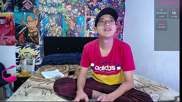 Snapshot of savagesboys chatting on February 16, 2025, 10:33 pm savagesboys online show from February 16, 2025, 10:33 pm